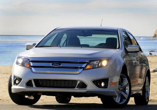 2010 Ford Fusion Front View